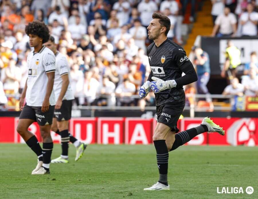  Cristian Rivero debuta en LALIGA ante el Deportivo Alavés.