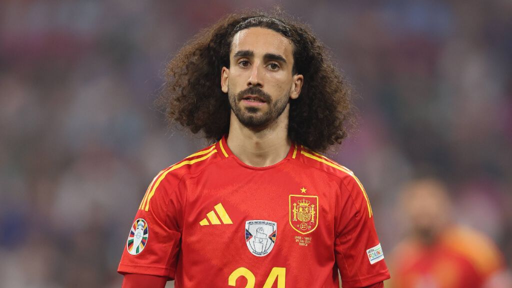 Cucurella en el partido contra Francia (Cordon Press)