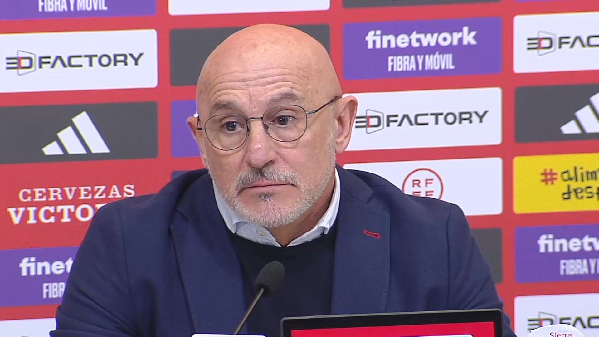  De la Fuente, en una de sus primeras ruedas de prensa.