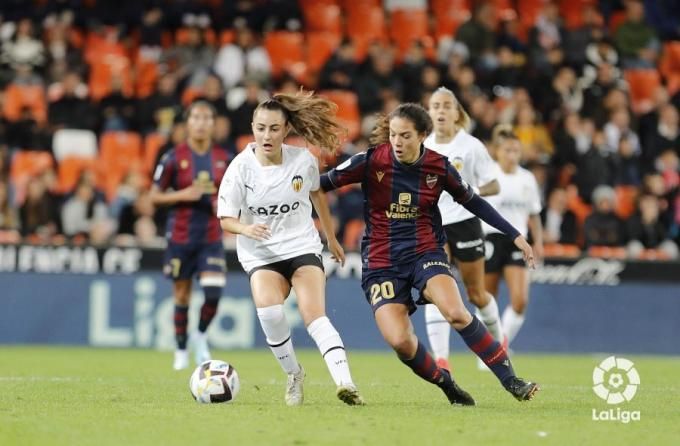 Derbi femenino en Mestalla
