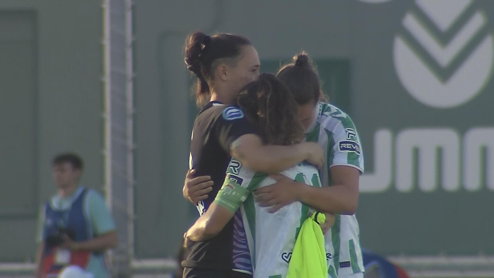  Las lágrimas de Nuria, la capitana del Betis, tras el empate.