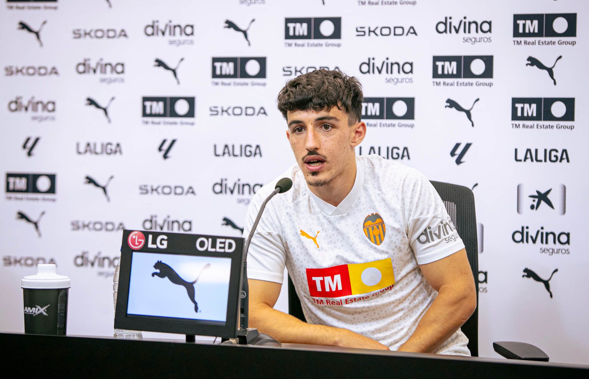 Diego López, en rueda de prensa.