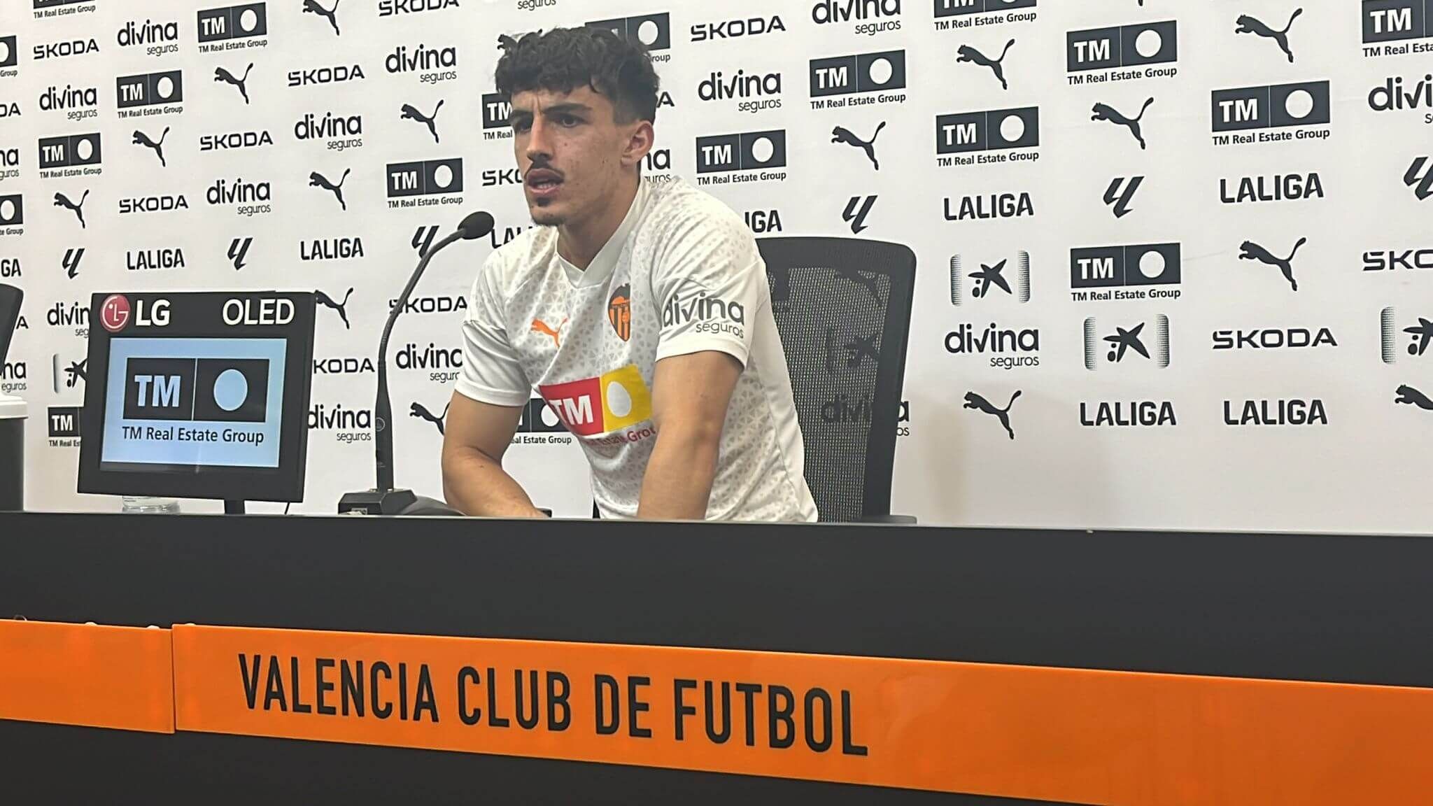 Diego López, en rueda de prensa.