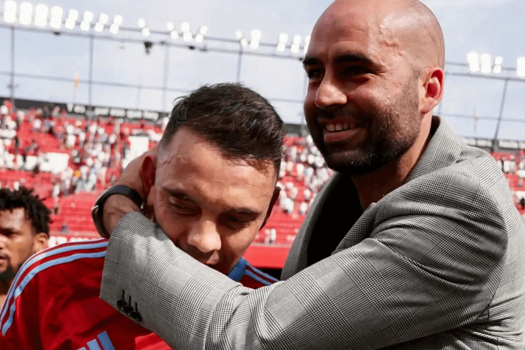  Claudio Giráldez y Iago Aspas tras la victoria en el Sánchez-Pizjuán.