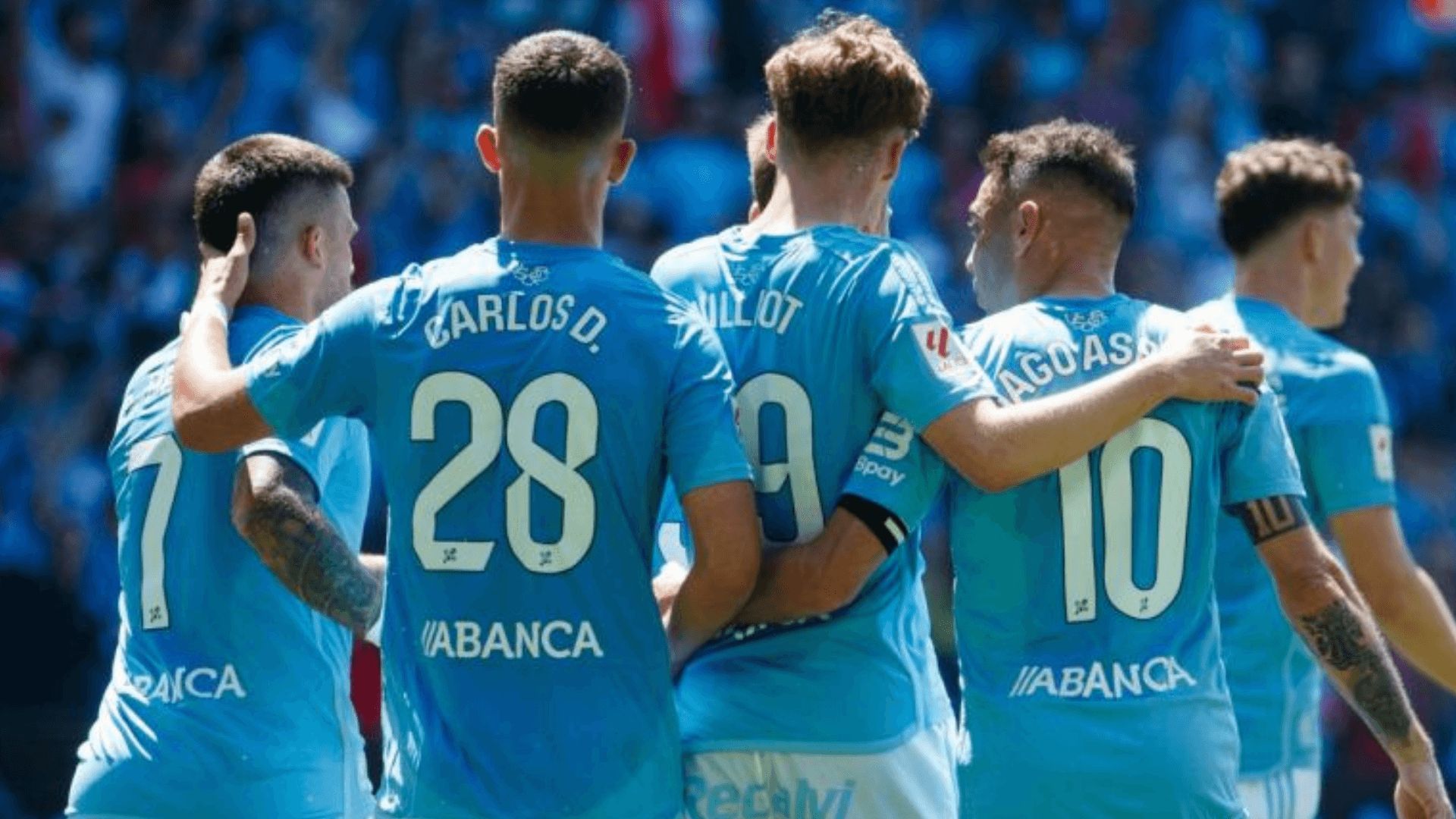  Carlos Domínguez celebra uno de los goles del Celta.