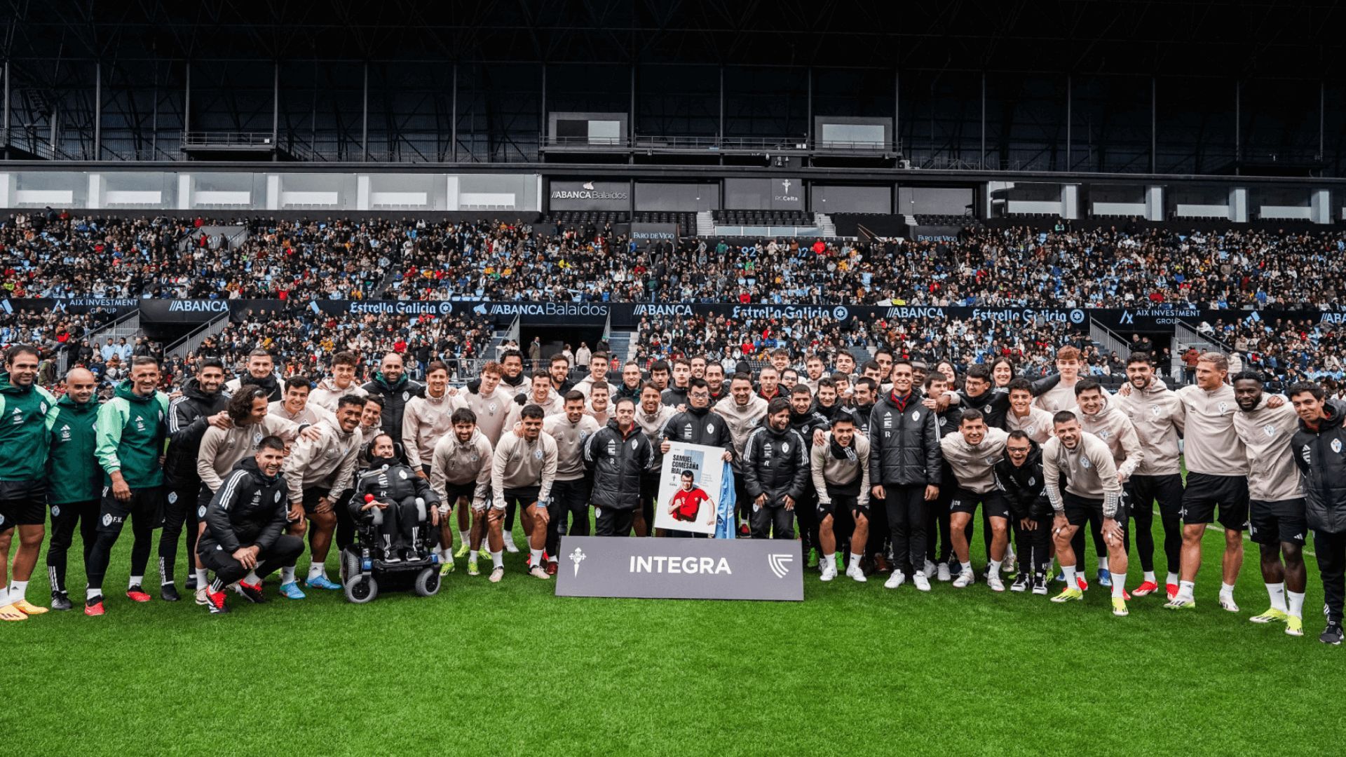  Homenaje a Samu Comesaña, jugador del Celta Integra.