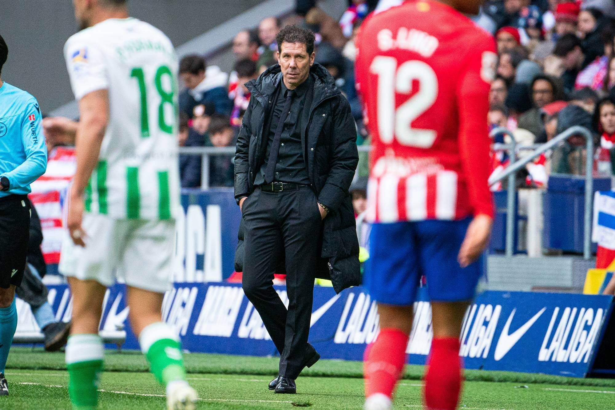 Diego Pablo Simeone, en el Atlético-Betis.