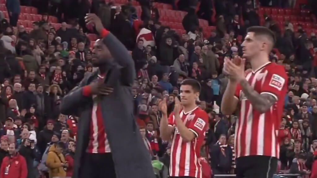 El emotivo homenaje de los jugadores del Athletic.