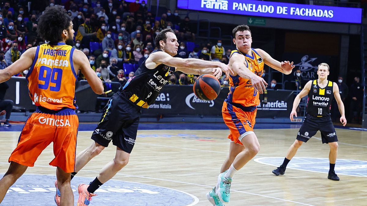  El Lenovo se clasifica para la Copa y el Valencia será cabeza de serie (79-80)