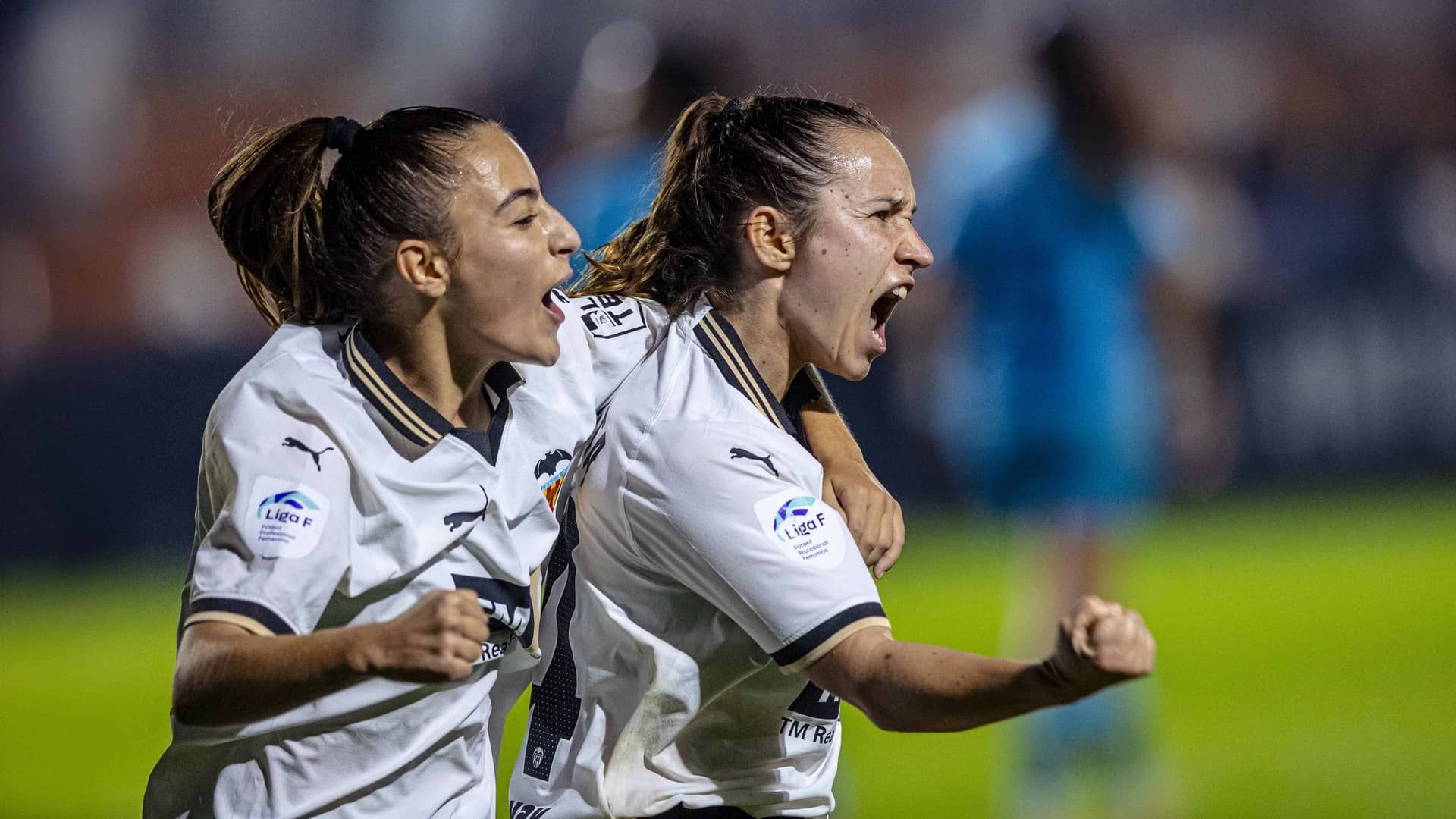 El VCF Femenino celebra un gol