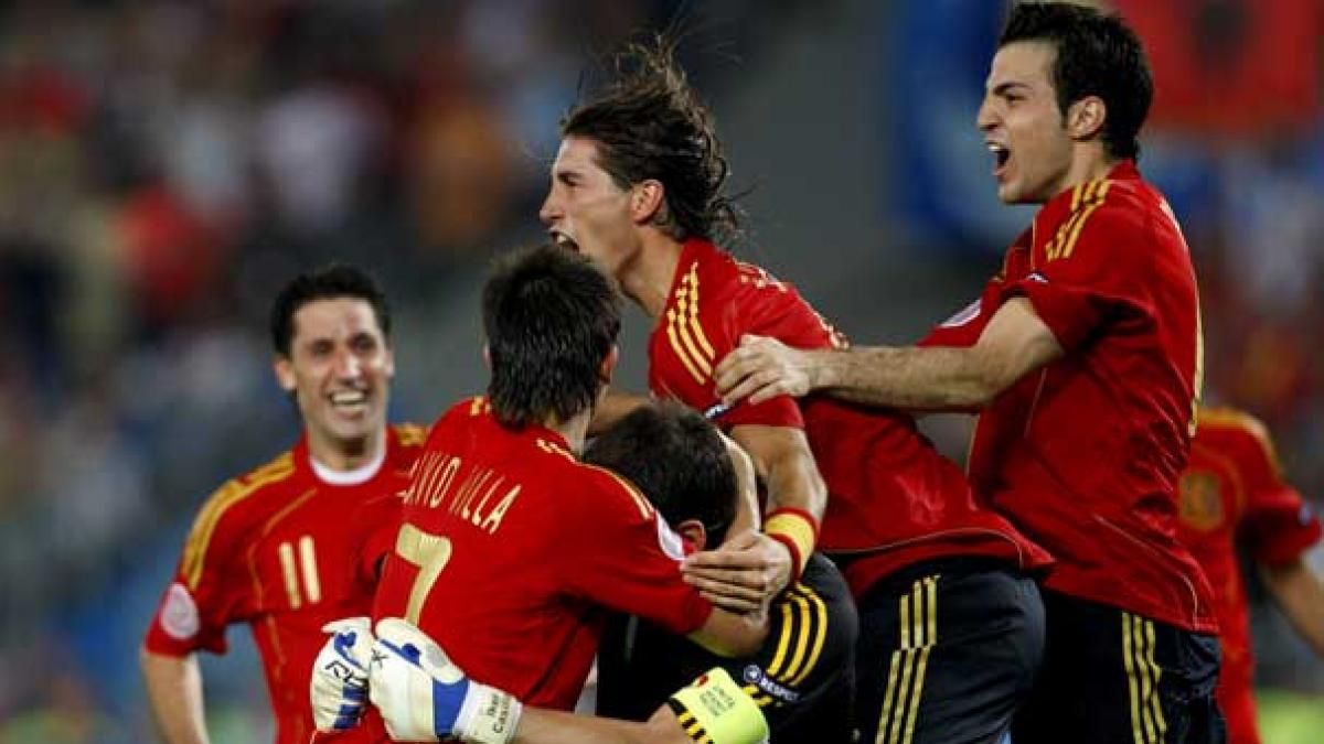  Jugadores de la selección española celebrando el pase de cuartos de final de la Eurocopa 2008.