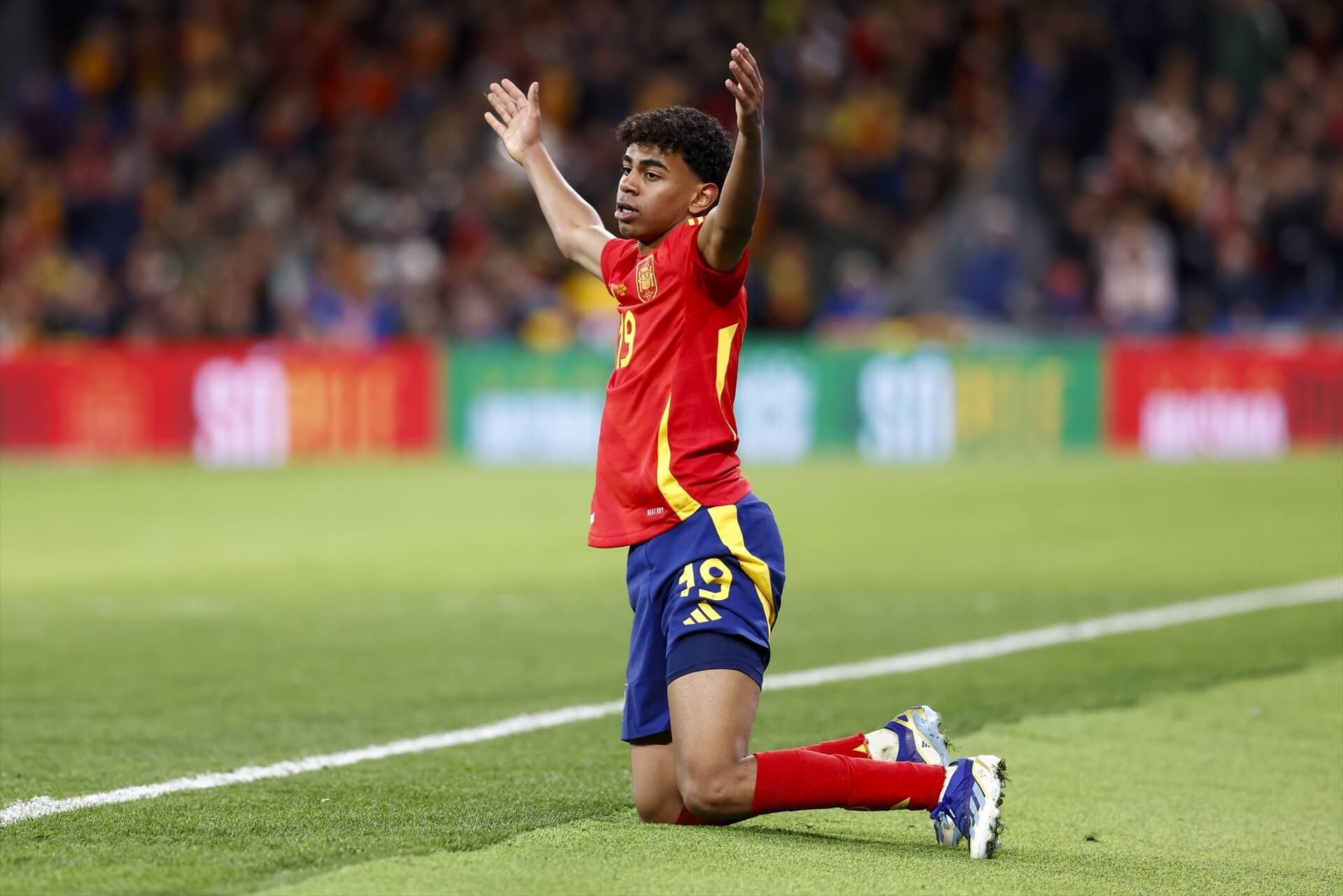  Lamine Yamal, en el Santiago Bernabéu durante el España-Brasil