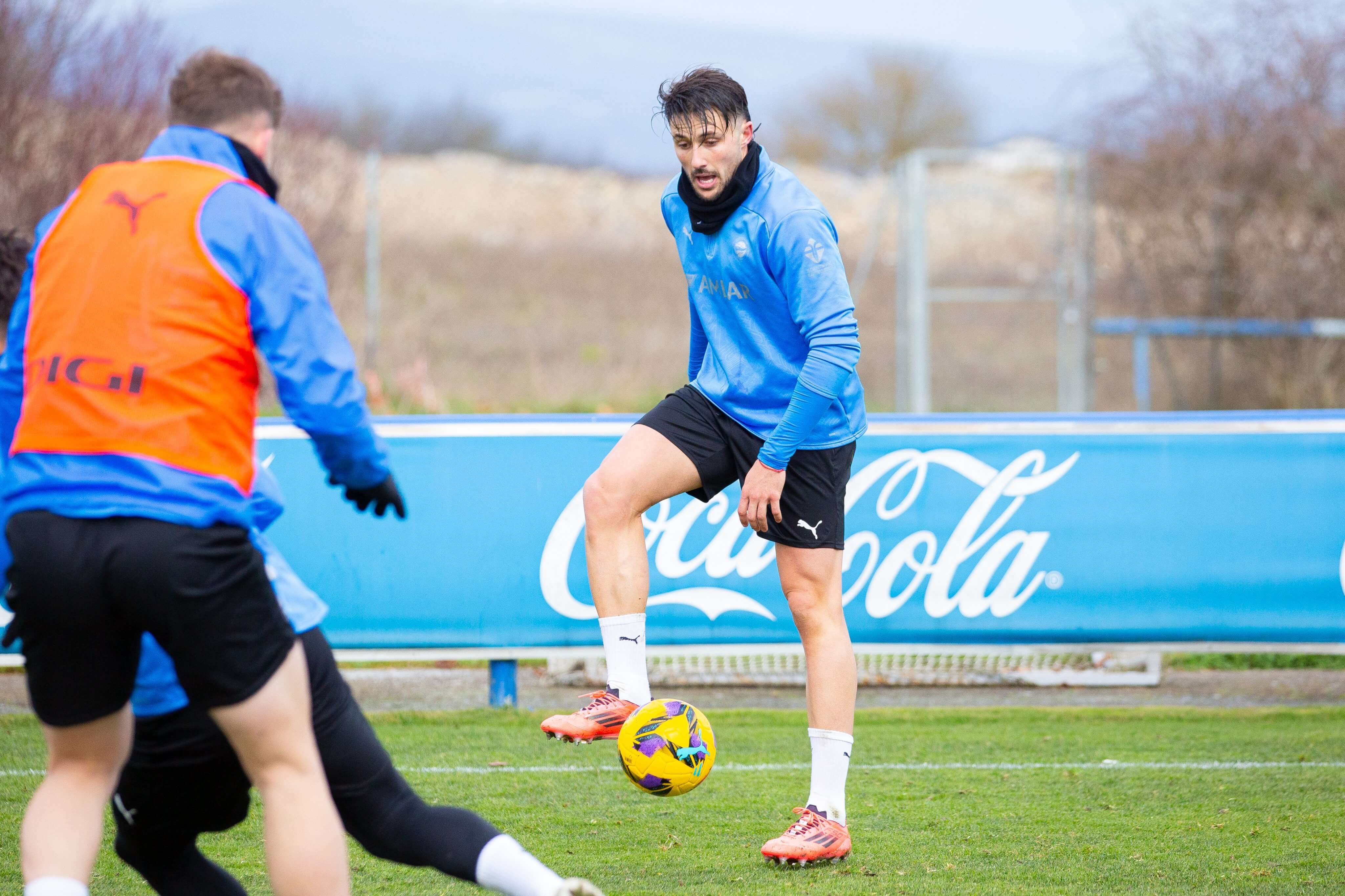  Facundo Garcés, en su primer entrenamiento con el Alavés.