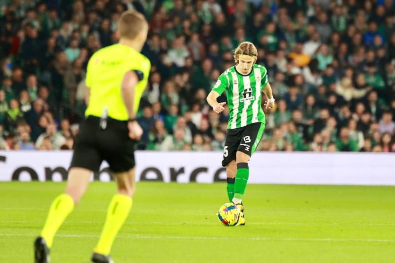 Félix Garreta, en su debut con el Betis ante el Athletic.