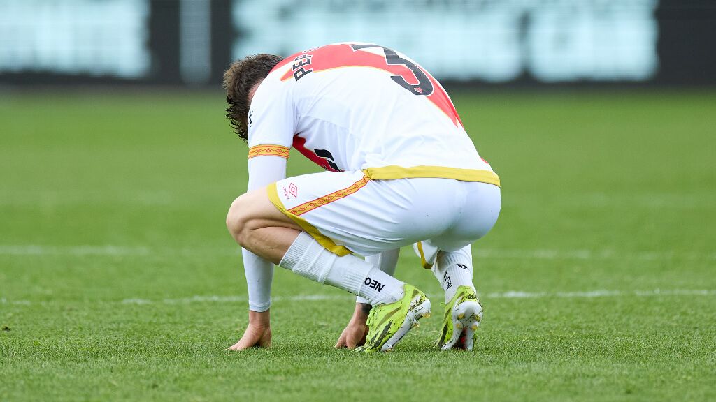 Pep Chavarría después de la derrota ante el Alavés