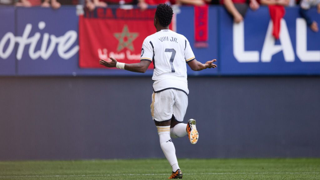  Vinicius celebrando uno de los goles ante Osasuna