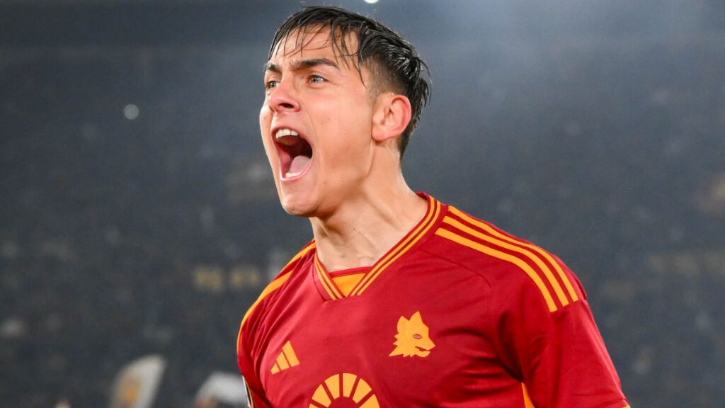  Dybala celebra su gol ante el Milan