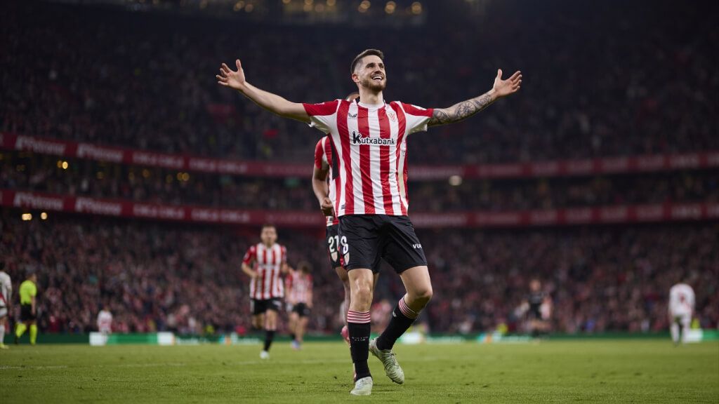  Oihan Sancet en el partido de Europa League ante el Rangers