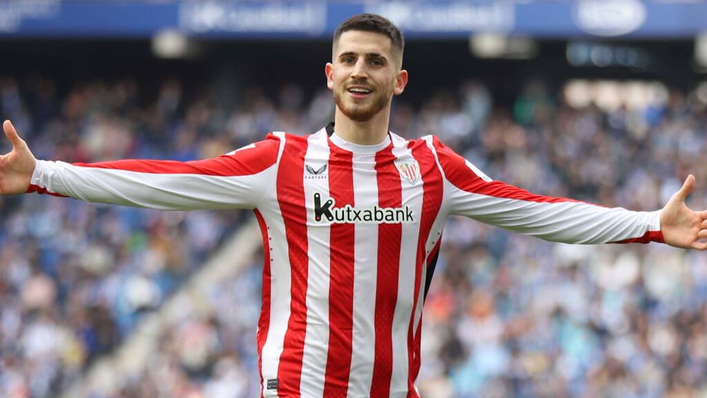  Oihan Sancet celebrando un gol en LALIGA EA Sports (Cordon Press)