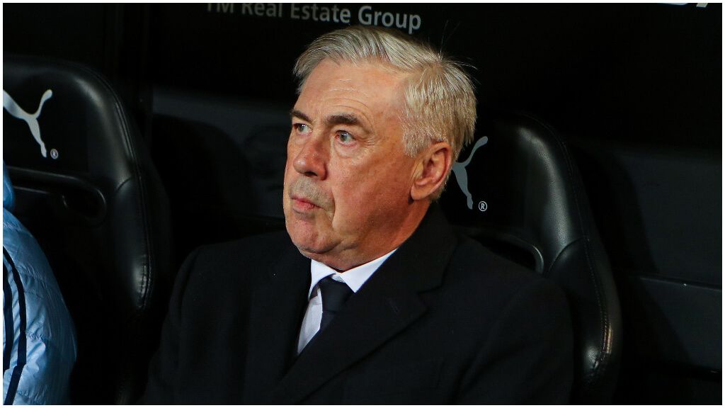  Carlo Ancelotti durante un partido.