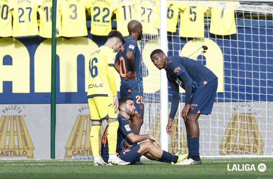 Gayà se lesiona ante el Villarreal
