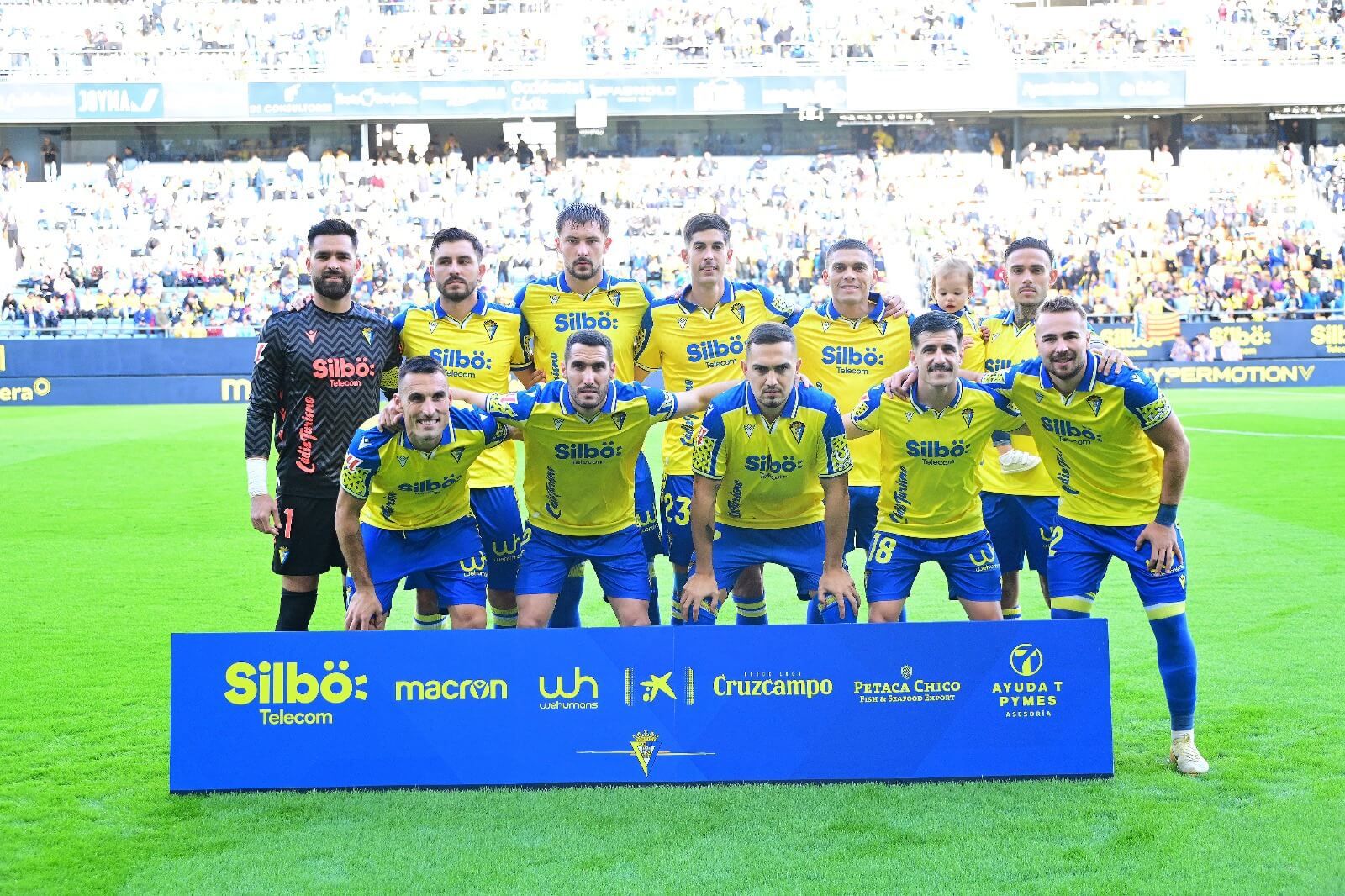  Alineación del Cádiz CF ante el Córdoba.