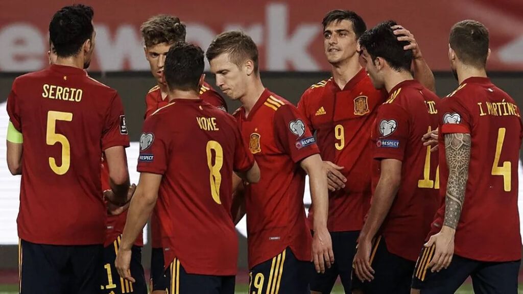  Gerard Moreno, con la camiseta de la Selección Española de la Eurocopa 2020 (foto: Cordon Press).