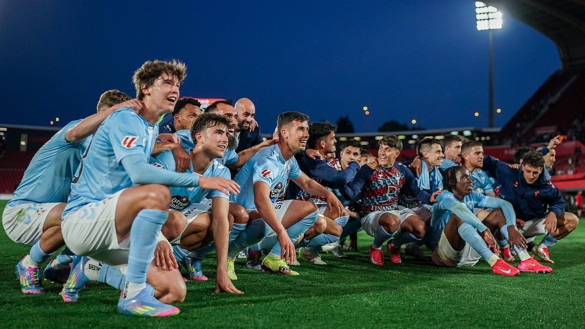 Los jugadores del Celta celebrando la victoria en Mallorca.