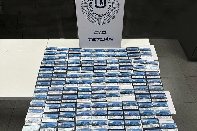  Los 138 abonos requisados a dos reventas por la Policía Municipal (@policiamunicipal)