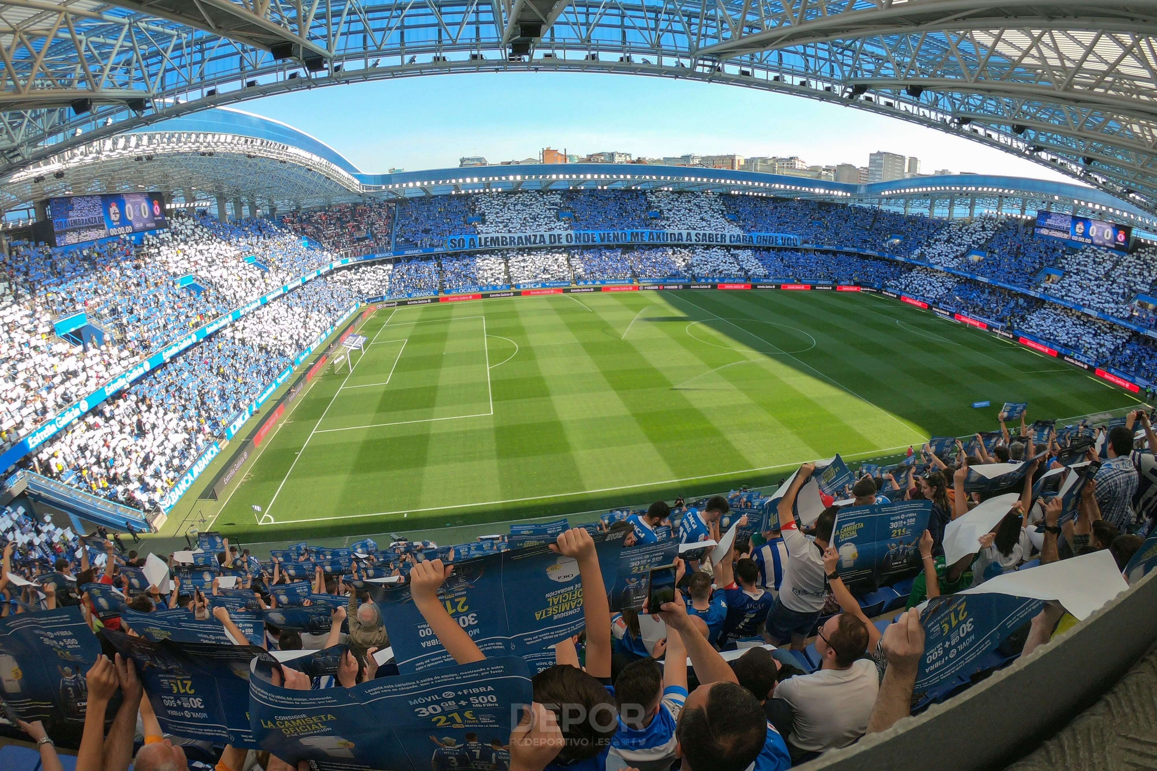 Estadio de Riazor durante un partido del Dépor 23/24.