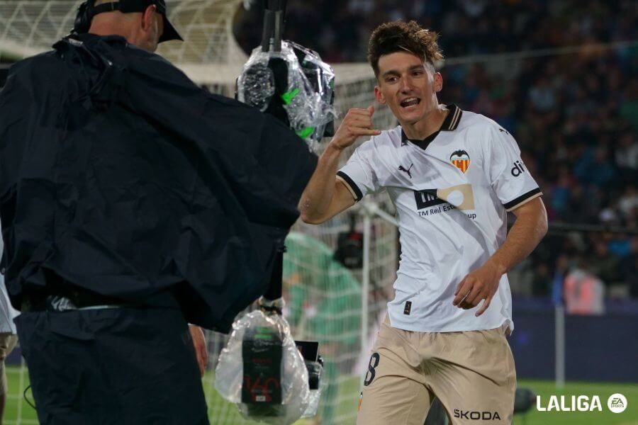  Gol de Pepelu al FC Barcelona.