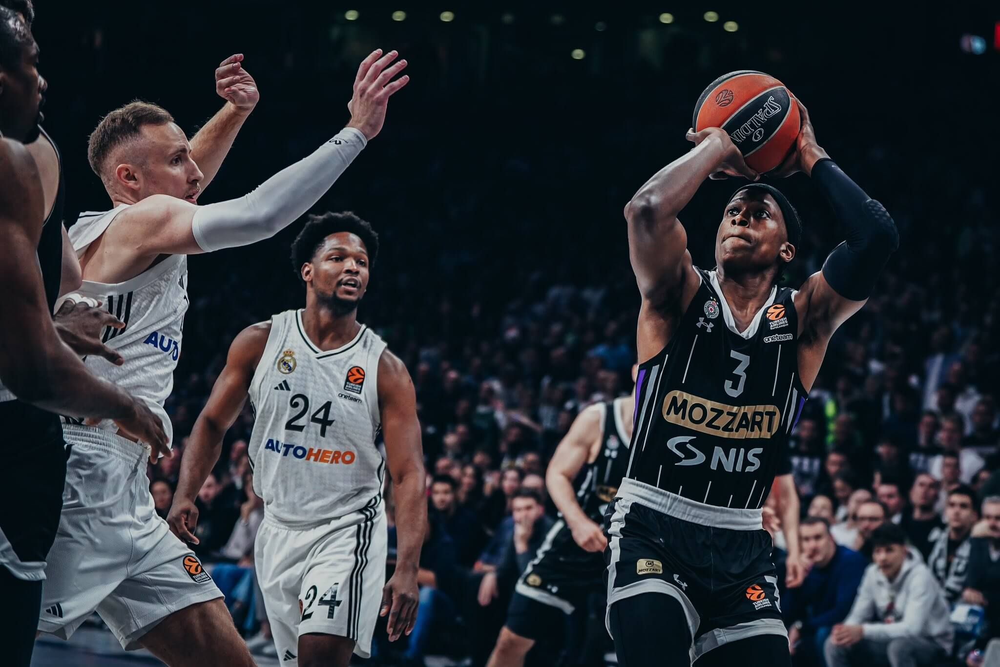  Fotografía del Partizan Belgrado - Real Madrid