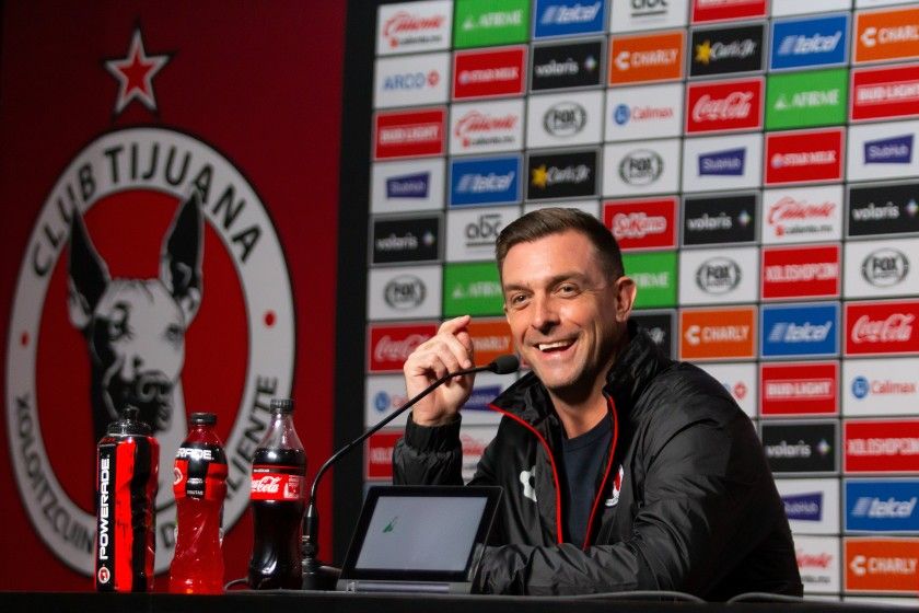 Pablo Guede, en su presentación con el Xolos de Tijuana.