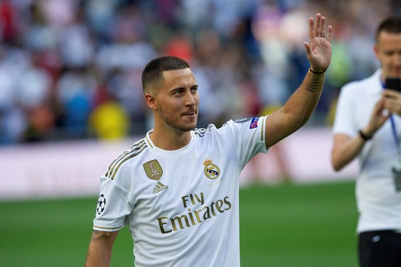  Hazard, durante su presentación con el Real Madrid.