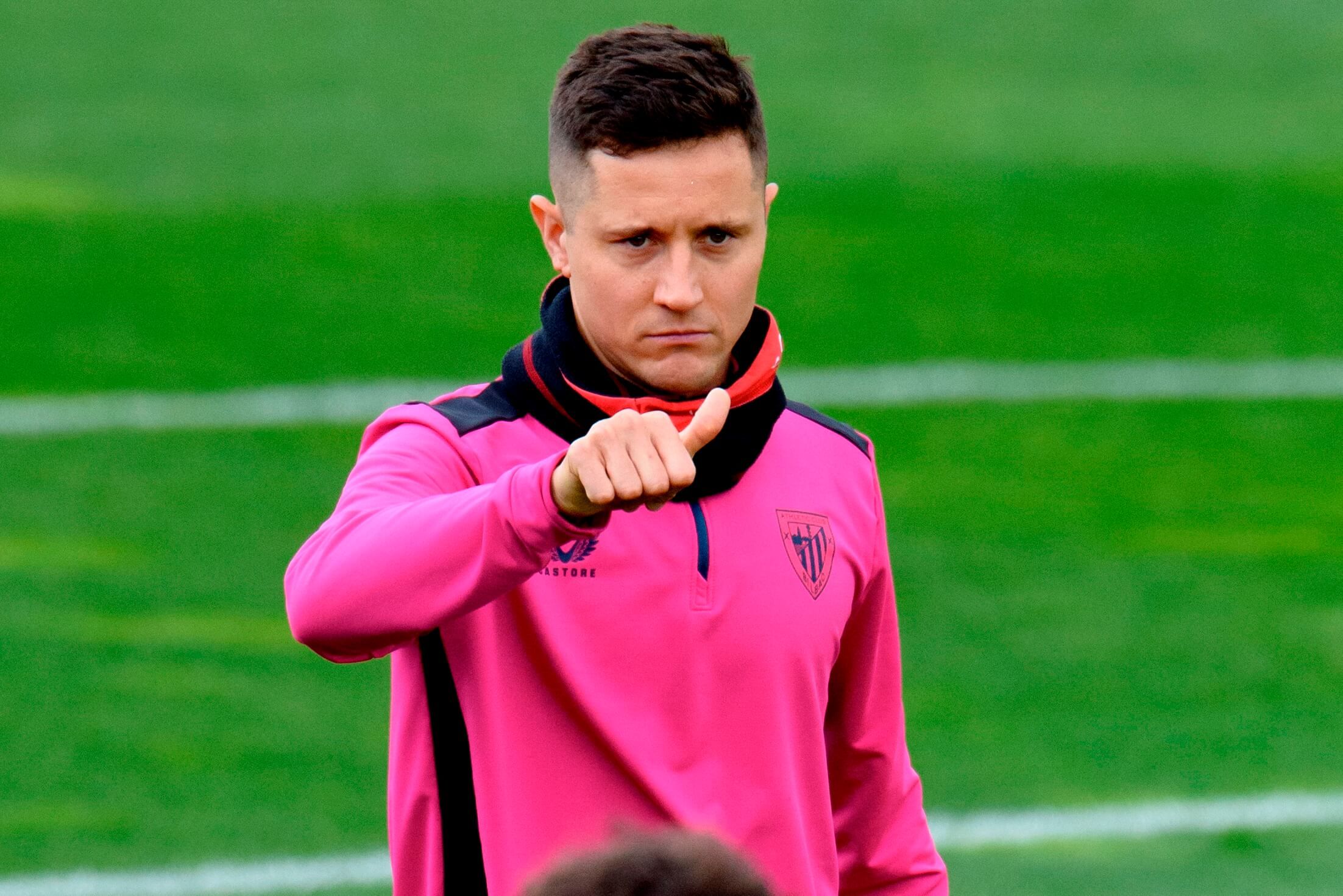  Gesto positivo de Ander Herrera en Lezama.