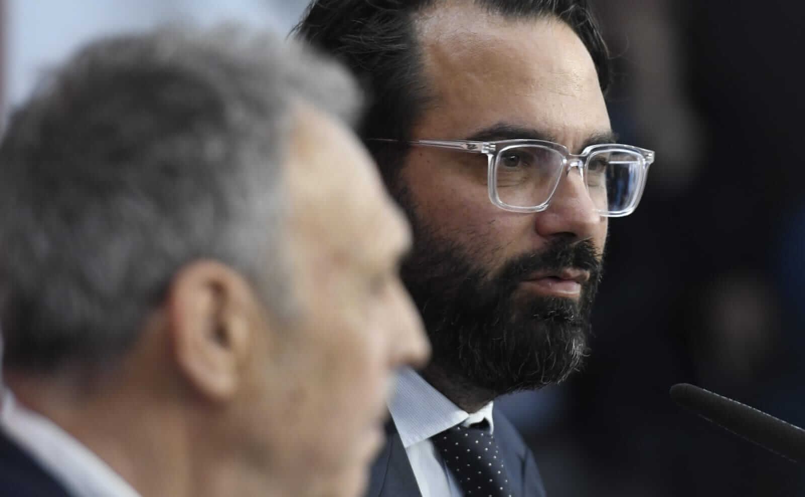 Víctor Orta, en la presentación de Joaquín Caparrós.