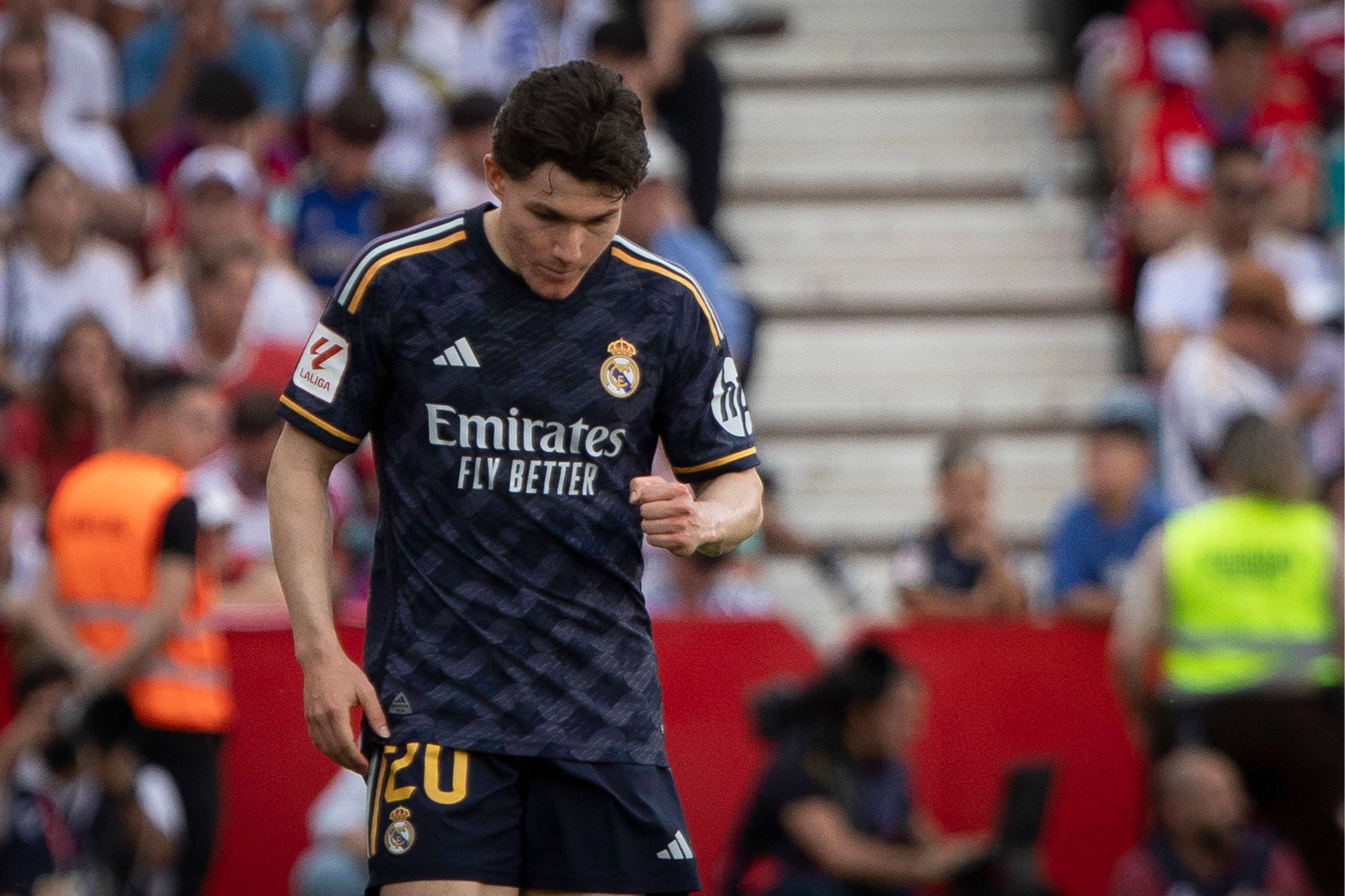  Fran García celebra su gol en el Granada-Real Madrid.