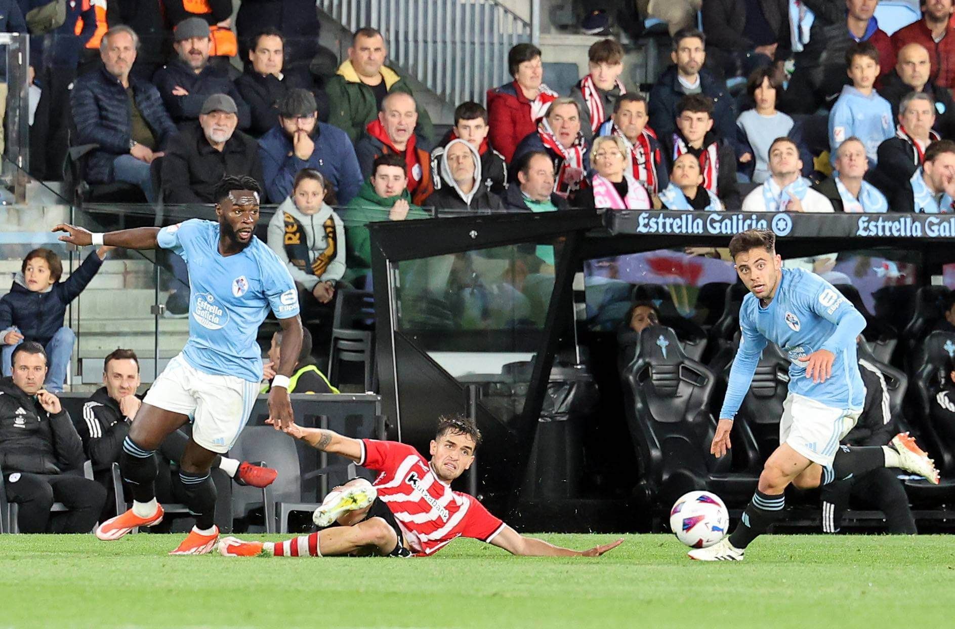 El Celta en el partido frente al Athletic (Cordon Press)
