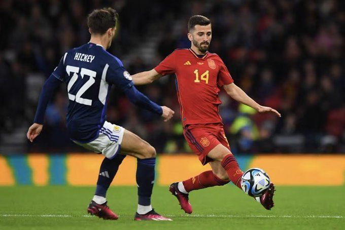 José Gayà, ante Escocia.