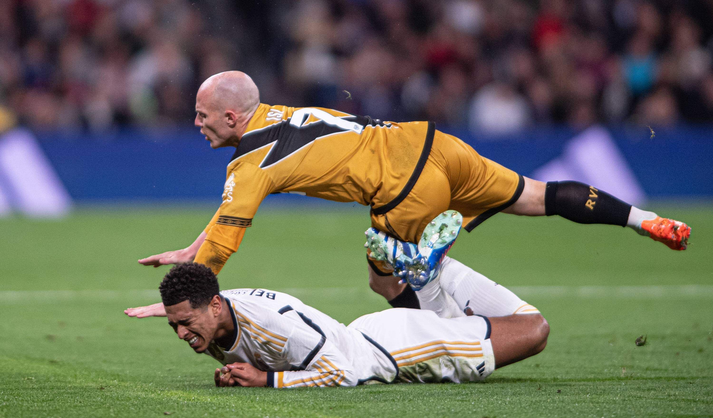  Lesión de Jude Bellingham contra el Rayo Vallecano (Cordon Press)