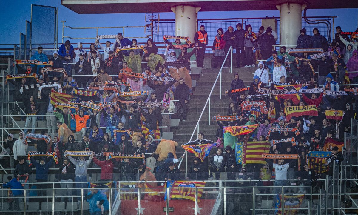 Aficionados del Valencia CF, en Barcelona.