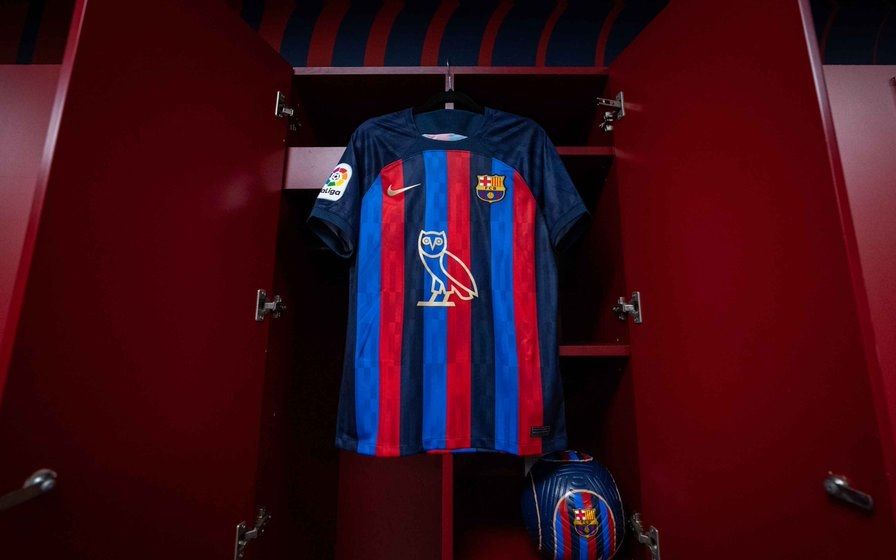  La camiseta del Barça para El Clásico, con la publicidad de Drake.