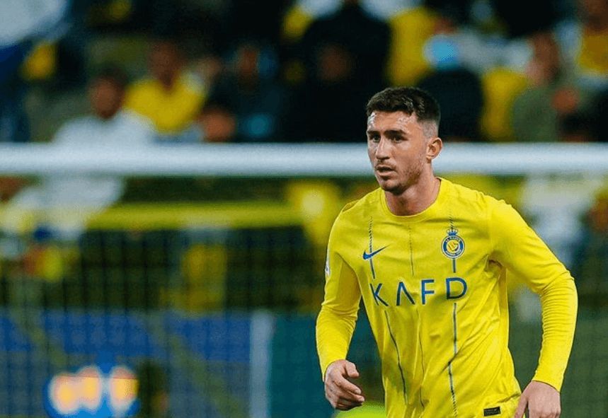  Laporte, durante un partido con el Al-Nassr.