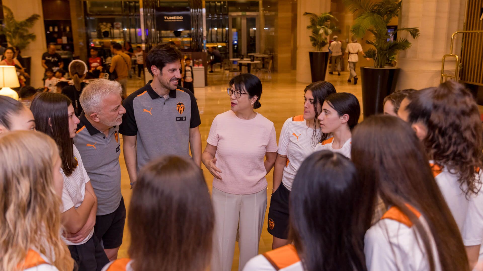 Layhoon recibe al VCF Cadete A y a los VCF Femenino C Y D.