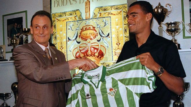  Lopera y Denilson, en el Real Betis.