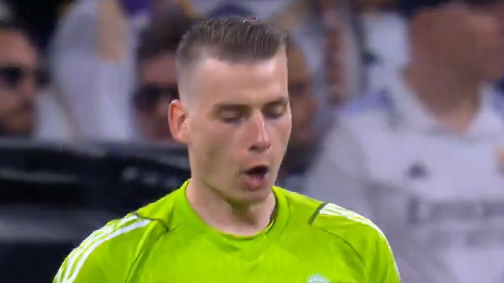  Lunin se queja tras el gol (Movistar+)