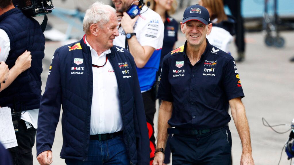  Adrian Newey y Helmut Marko, en el GP de Suzuka.