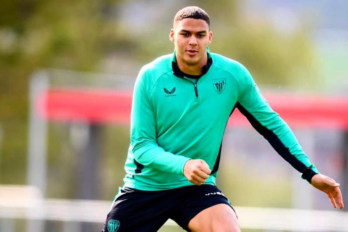 Maroan Sannadi entrenando en Lezama.