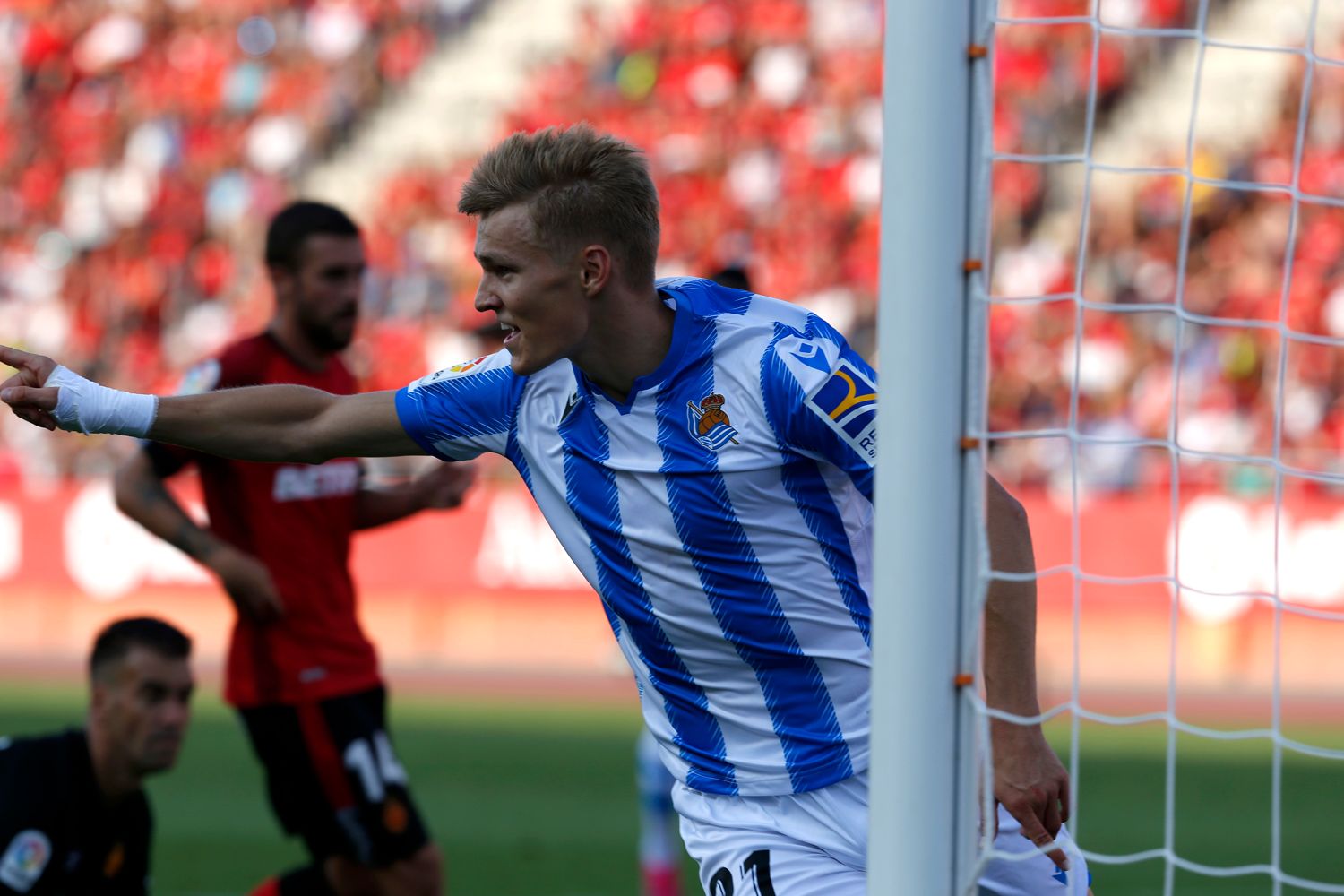  Martin Odegaard celebra su debut goleador con la Real en Mallorca.
