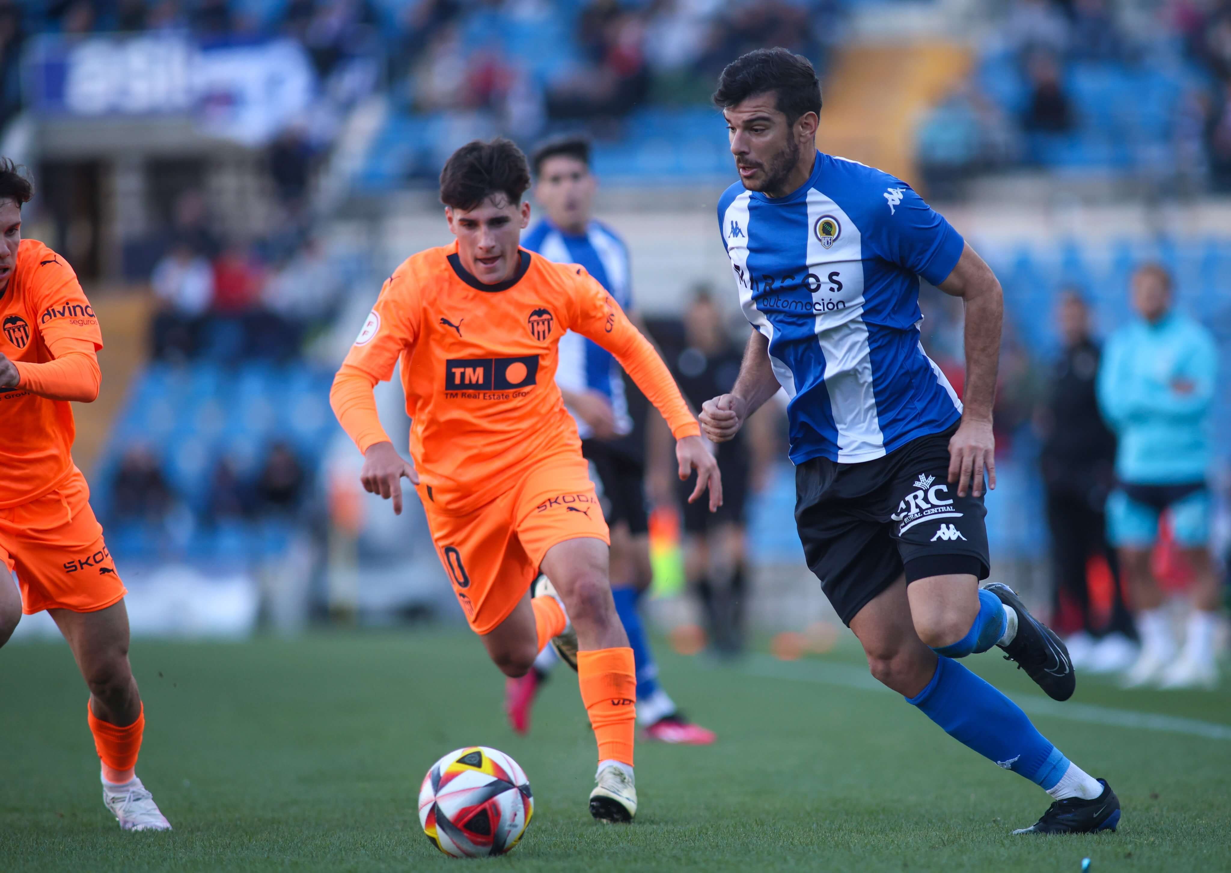 Martín Tejón, ante el Hércules CF